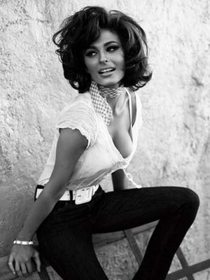 Photo:  Sophia Loren 19
